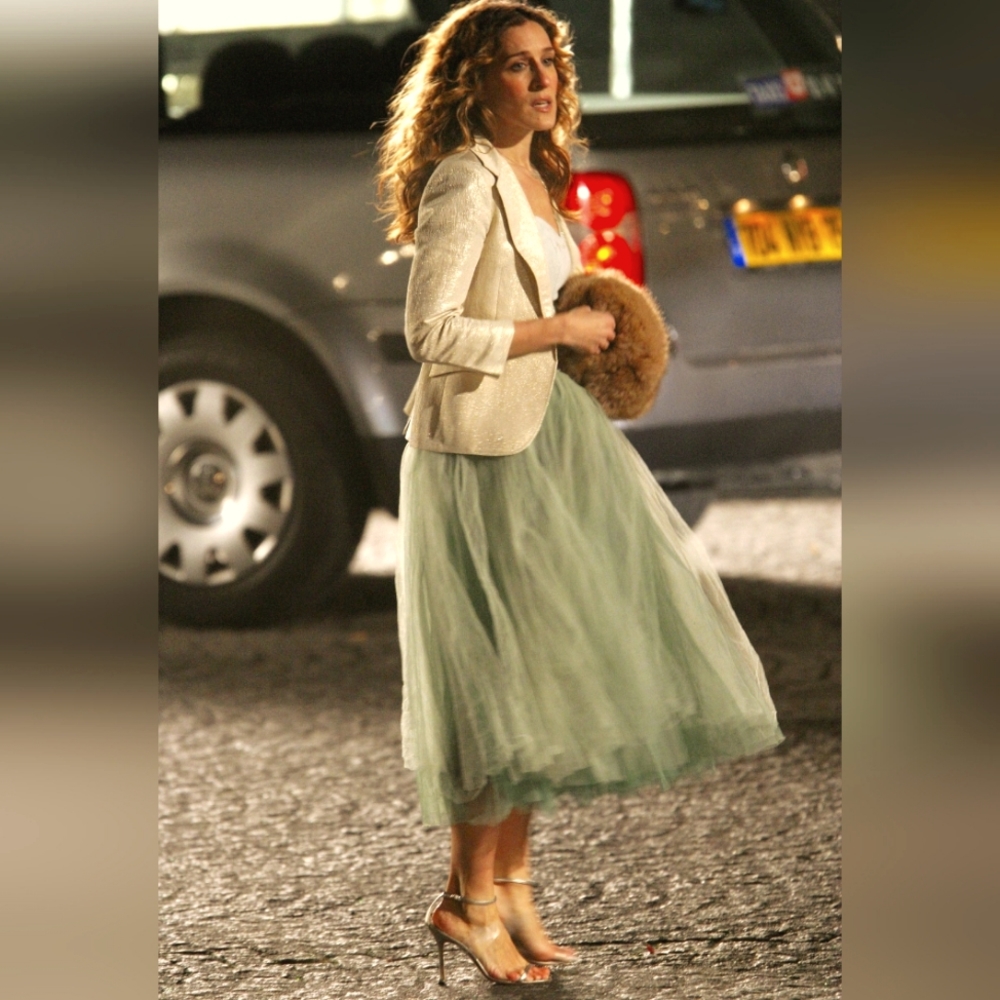 Here to buy and sell. No trades, thanks.